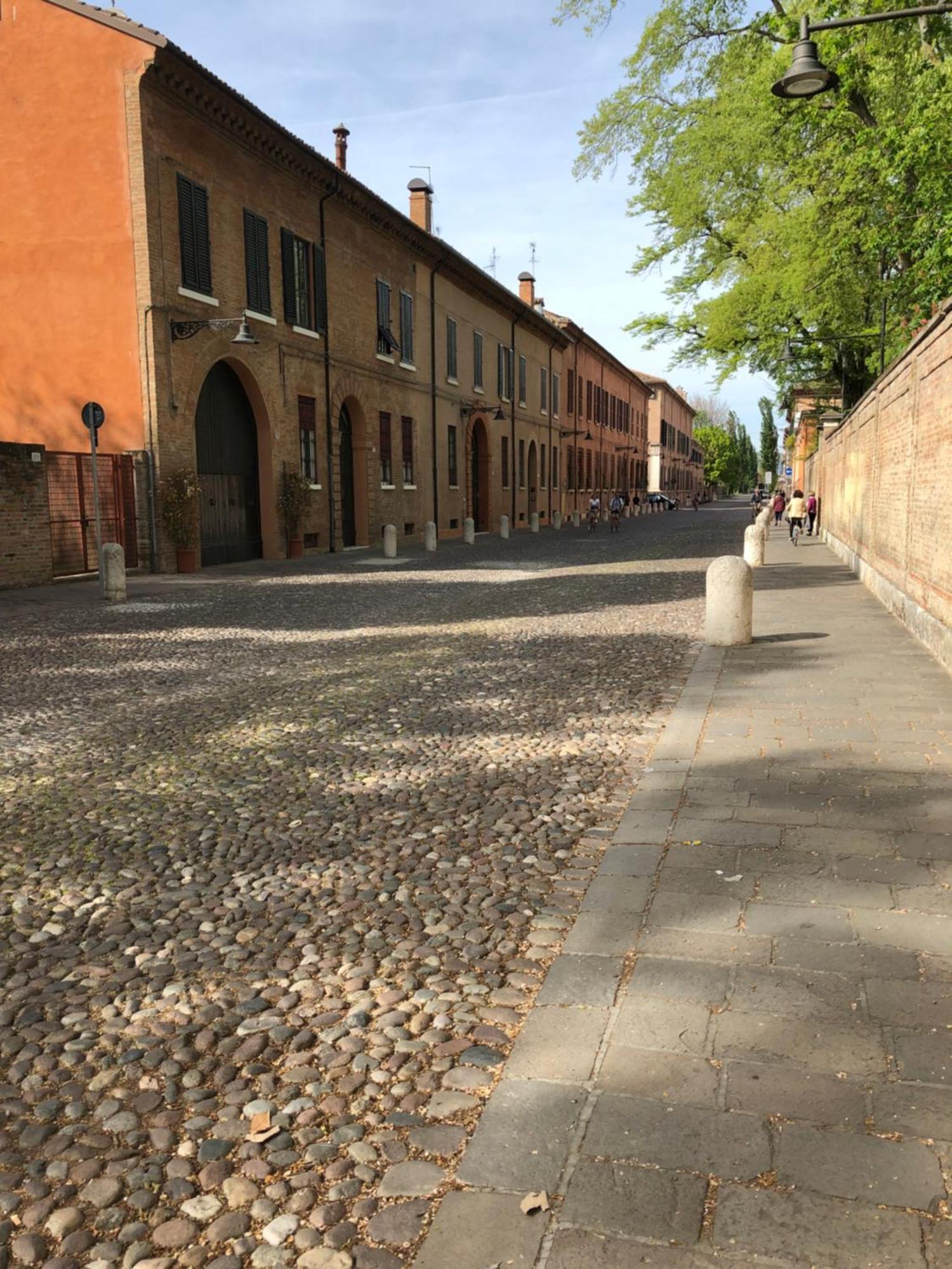 Palazzo Sabbioni Suite Del Conte Elegant Suite In Old Monastery City Center Ferrara Exterior foto